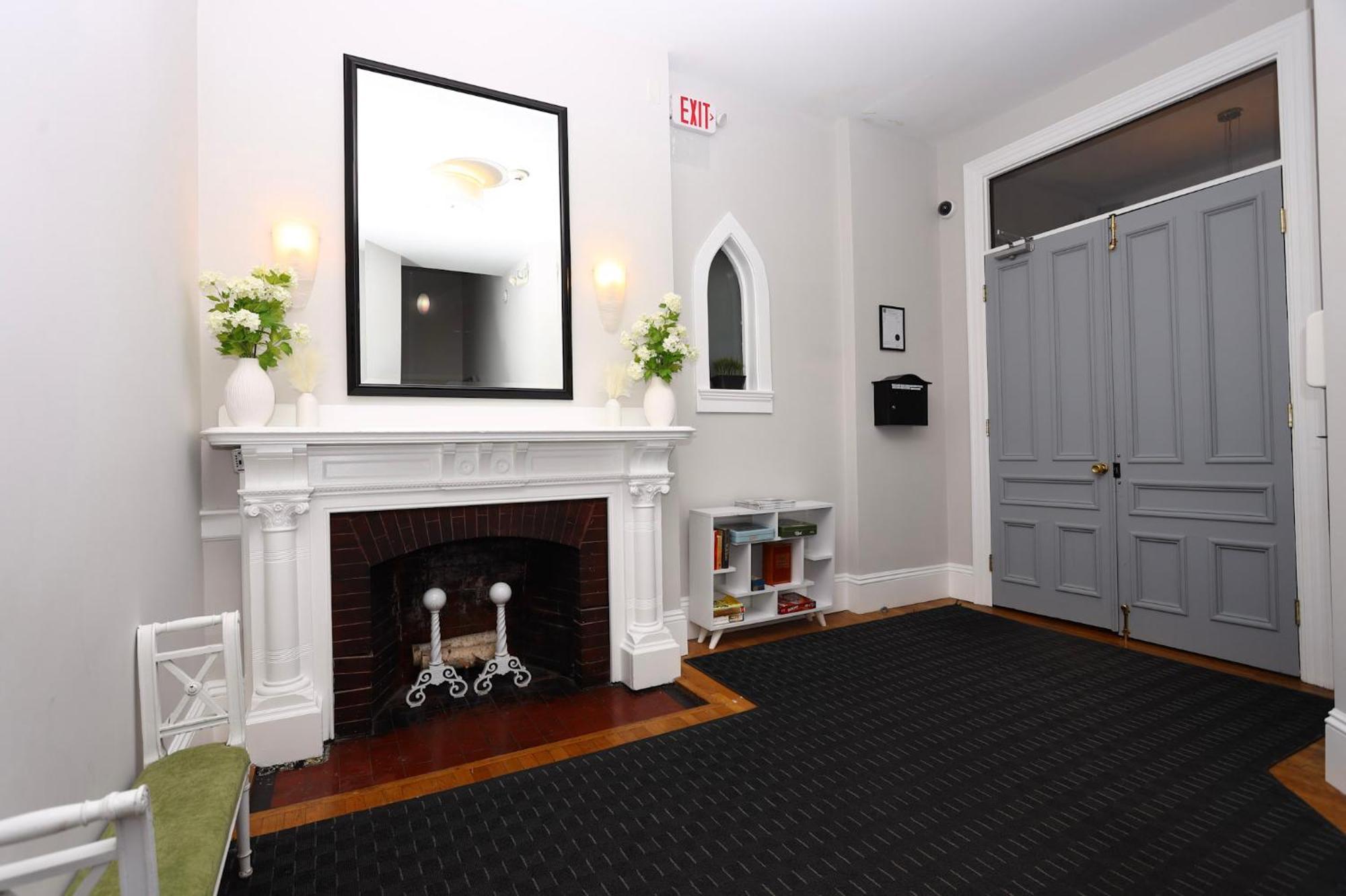 Stylish Newbury Street Studio, #11 Βοστώνη Εξωτερικό φωτογραφία